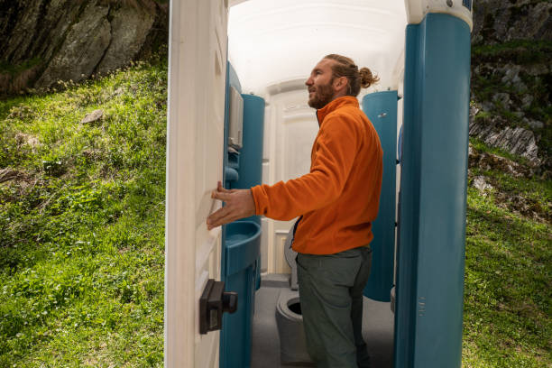 Portable restroom solutions in Dulles Town Center, VA